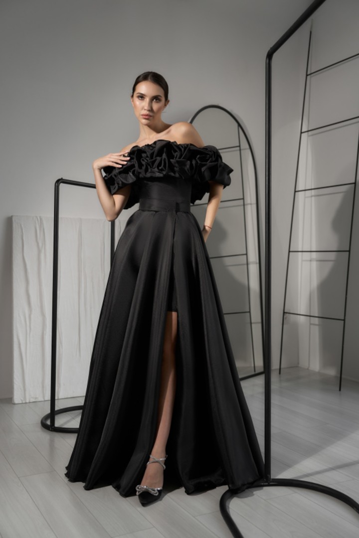 351-12 Black