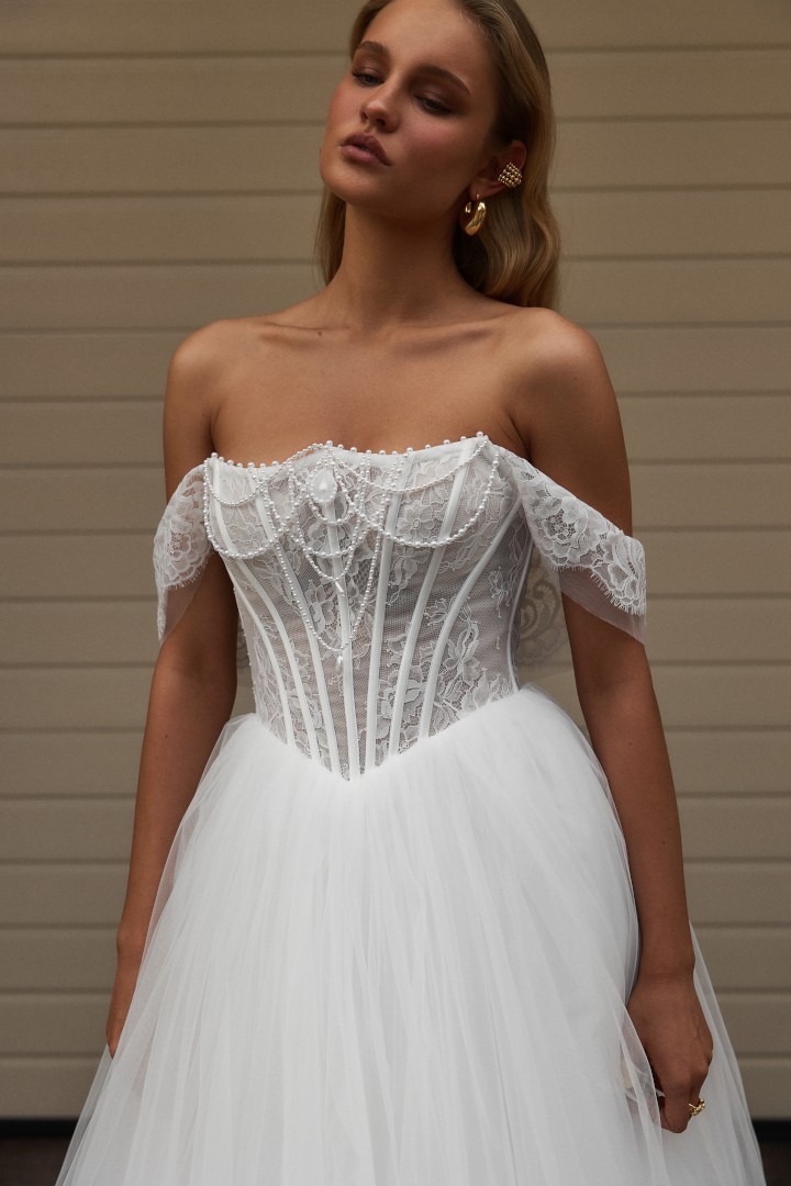 Илона